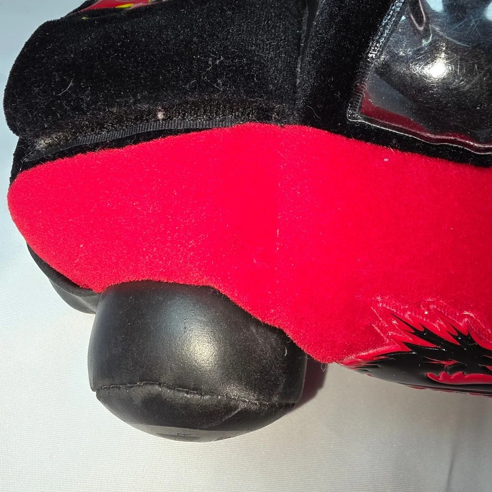 Vintage 2001 Hot Wheels Kids Plush Car Slippers Red Black 3D Race Car Size 4-5 L